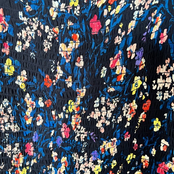 Ann Taylor Floral Smocked Prairie Maxi Dress Size 6 - Picture 4 of 7